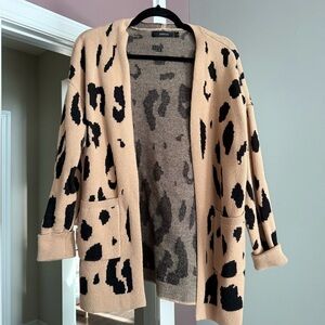 Beige & Black Leopard Open-Front Cardigan